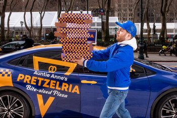 Auntie Anne’s Launches Pretzelria Delivery Service to Celebrate the Perfect Pairing of “Bite Sized Pizza” and Ranch Auntie Anne’s